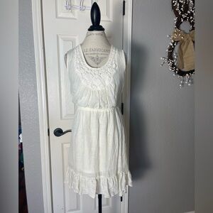 Wrangler Ivory Sleeveless Minidress With Crochet Detailing Around Neckline Sz L